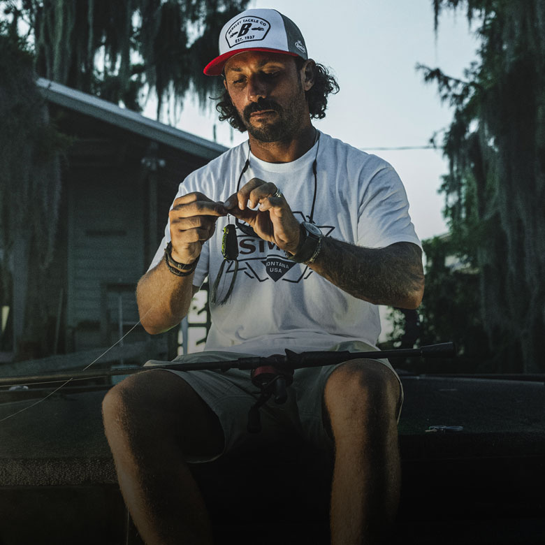 Easiest Fishing Knots: Waterproof Guide On How To Tie 12
